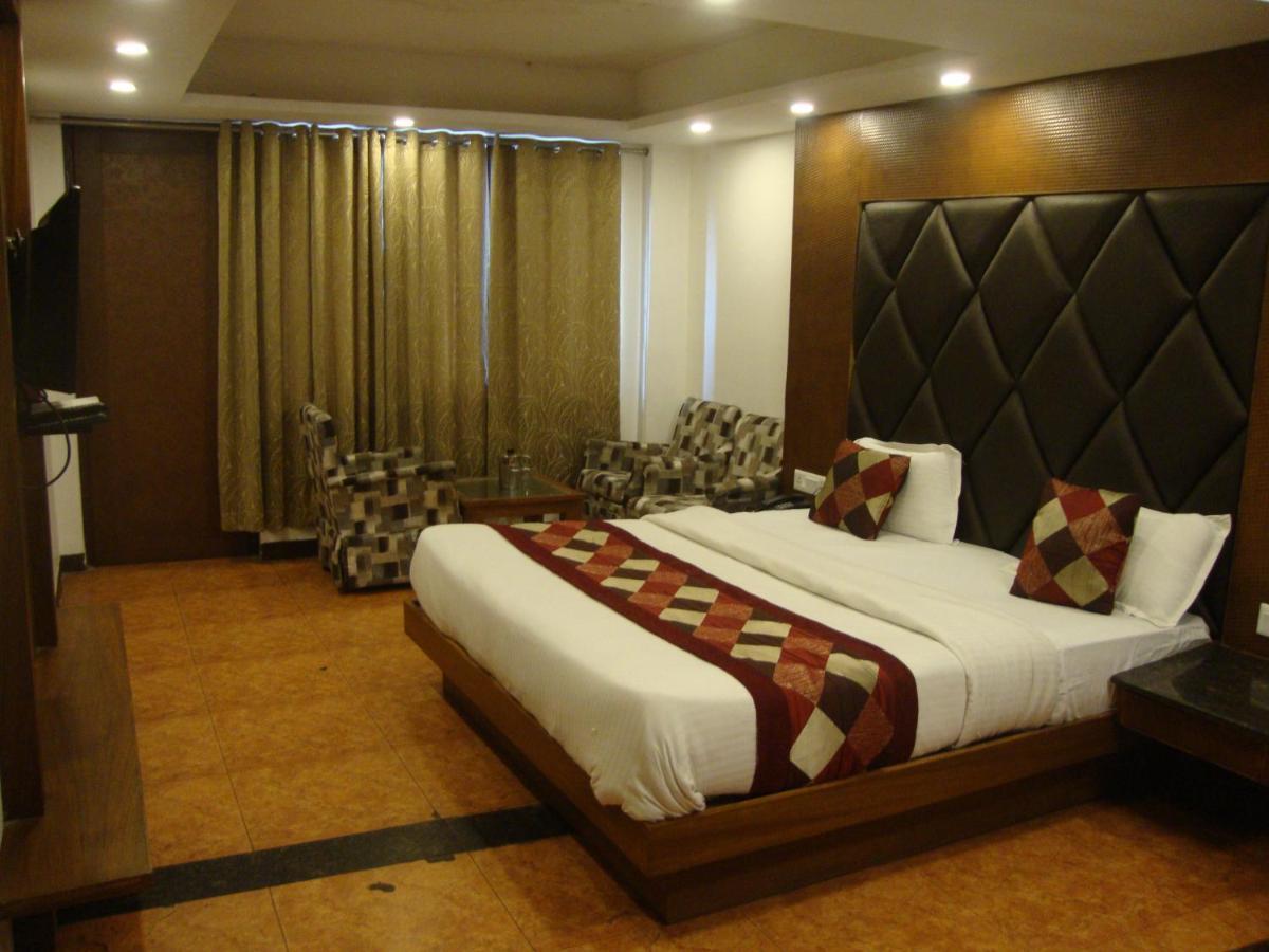 Hotel Hamers International Mussoorie Exteriér fotografie