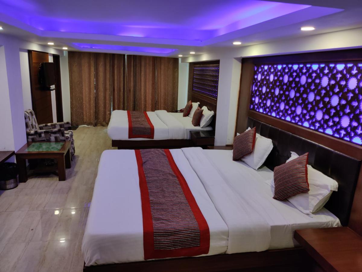 Hotel Hamers International Mussoorie Exteriér fotografie