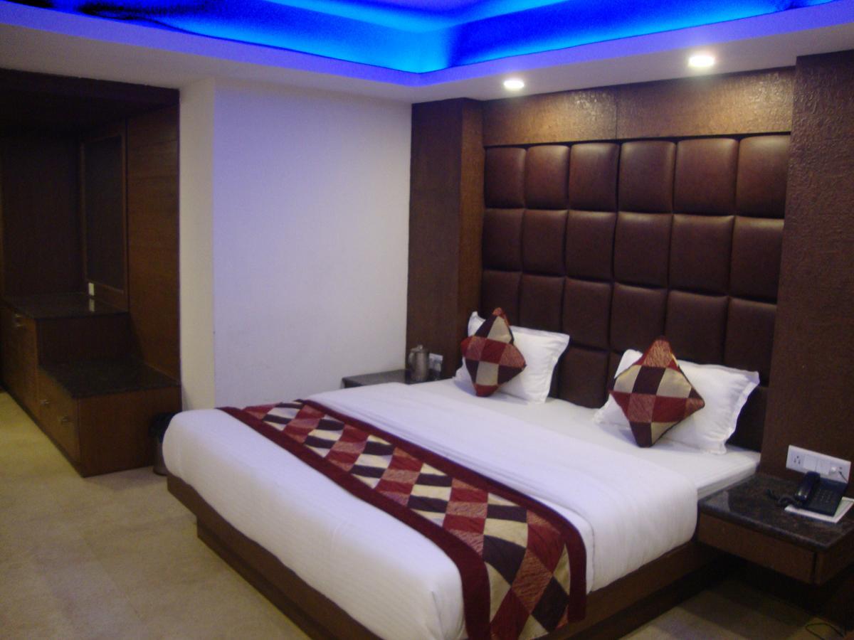 Hotel Hamers International Mussoorie Exteriér fotografie