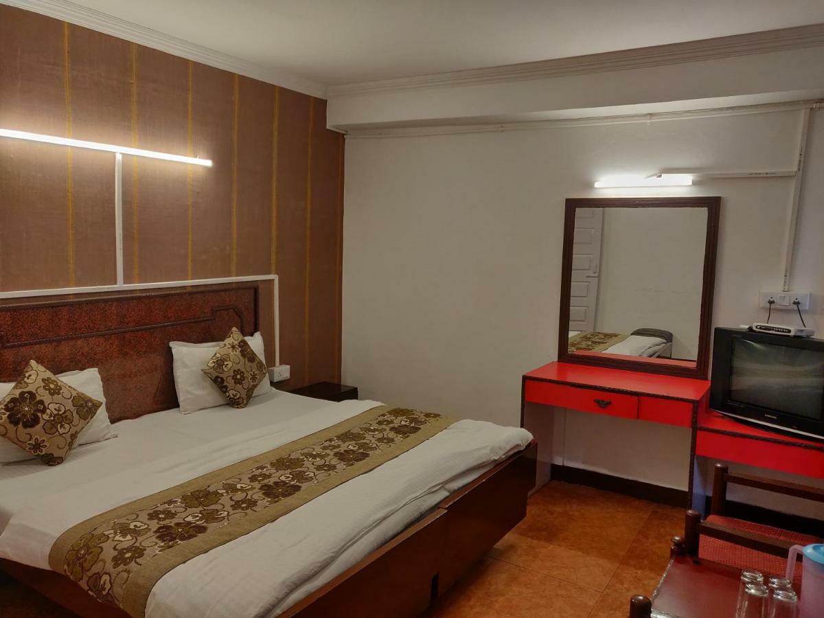 Hotel Hamers International Mussoorie Exteriér fotografie
