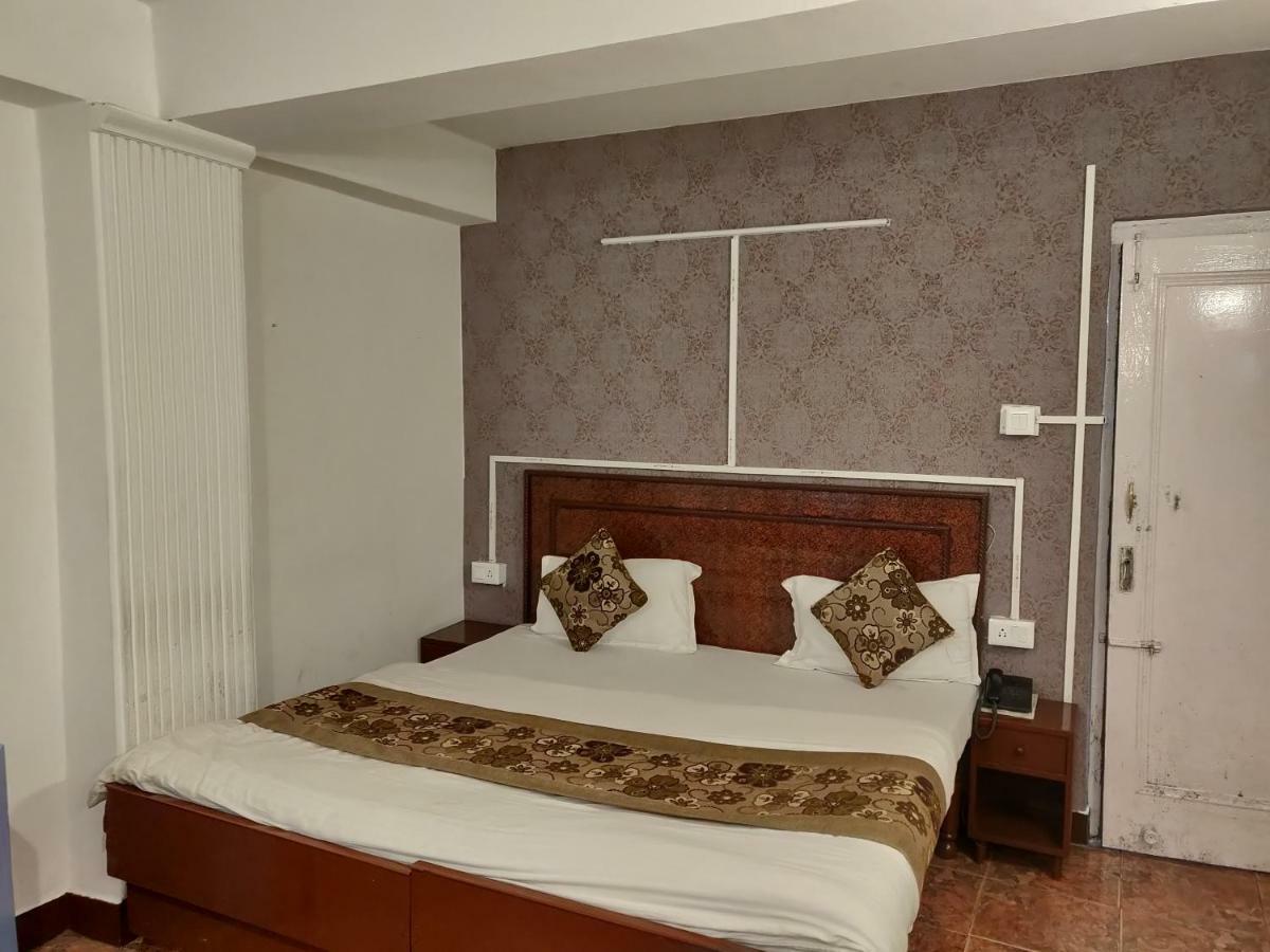 Hotel Hamers International Mussoorie Exteriér fotografie